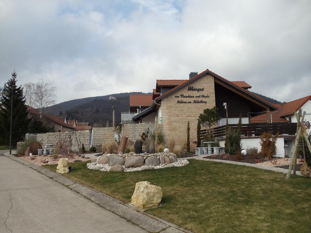 Weinhotel Kienle Бурвайлер Екстериор снимка